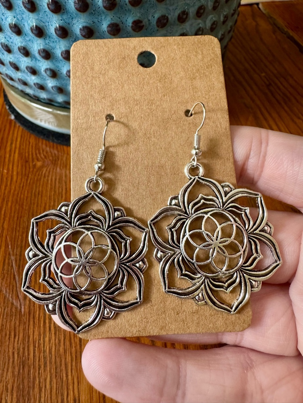 Silver Floral Mandala Drop Earrings 🧁